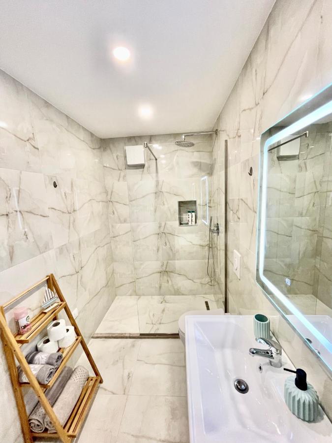 Central Studio Apartment 1, 地拉那 外观 照片